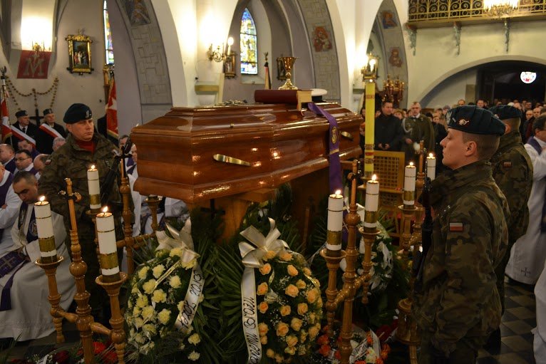 Pogrzeb ks. kmdr. Z. Kłuska