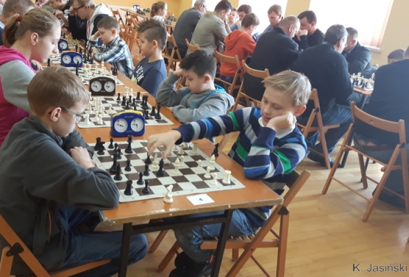 Turniej szachowy w Burzynie