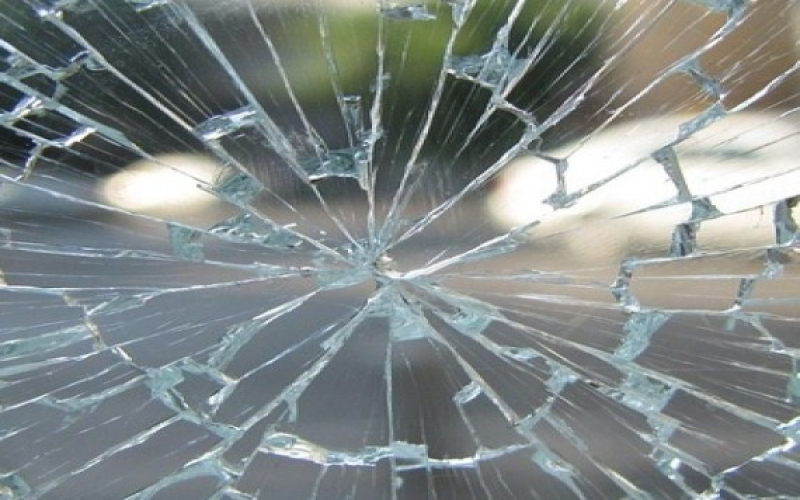 Poważny wypadek w Zalasowej: Samochód dachował z dwójką dzieci na pokładzie